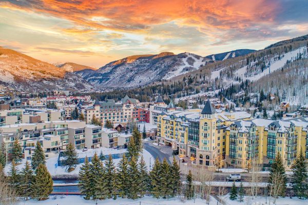 22 Best Mountain Towns in Colorado for a Cozy Getaway