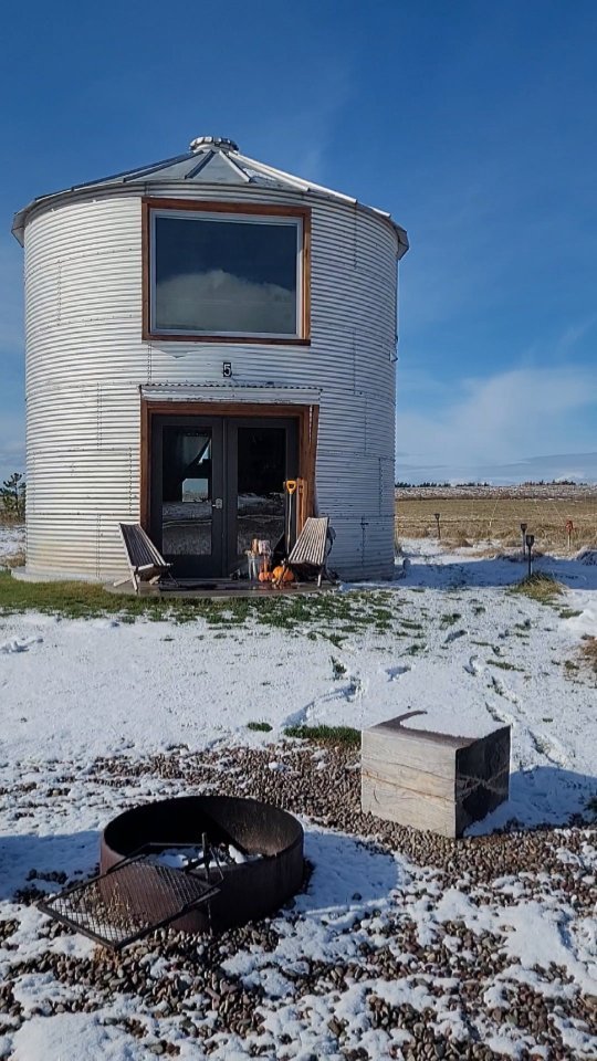 Have you ever stayed in a grain silo (or did you know you could?!)?

The ones at @clarkfarmsilos in Kalispell, MT were converted from working silos, off a farm in Idaho. It turns out they make amazing places to stay! 

• Electricity w/ heat + AC
• Wi-fi
• Full bathroom
• Fire pit outside
• Kitchen with setups for everything you could possibly want to make
• 30-40 mins to Glacier National Park, 15-20 to Flathead Lake

We stayed during a major winter storm and were toasty warm. I can't wait to go back in the summer when I'm up visiting Glacier again! 

.
.
.
.
.
.
.
.

#montana #montanagram #grainsilo #kalispell #uniquestay #wheretonext #stayawhile #montanamoment #gramslayer #destinationunknown