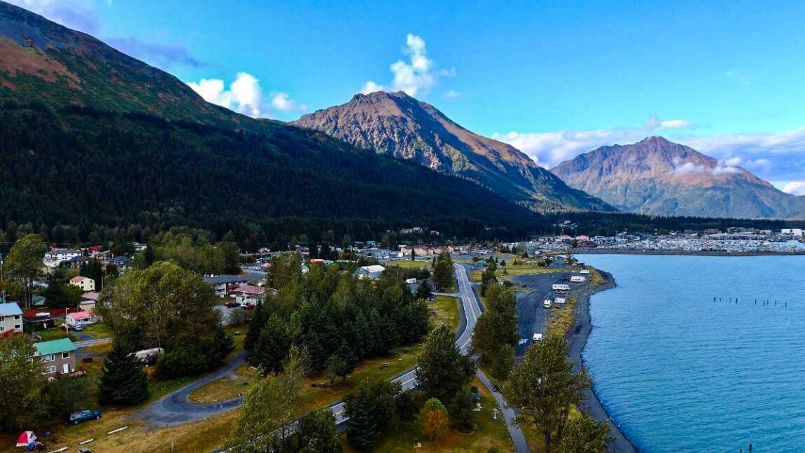How to Get From Anchorage to Seward Alaska 6 Epic Options