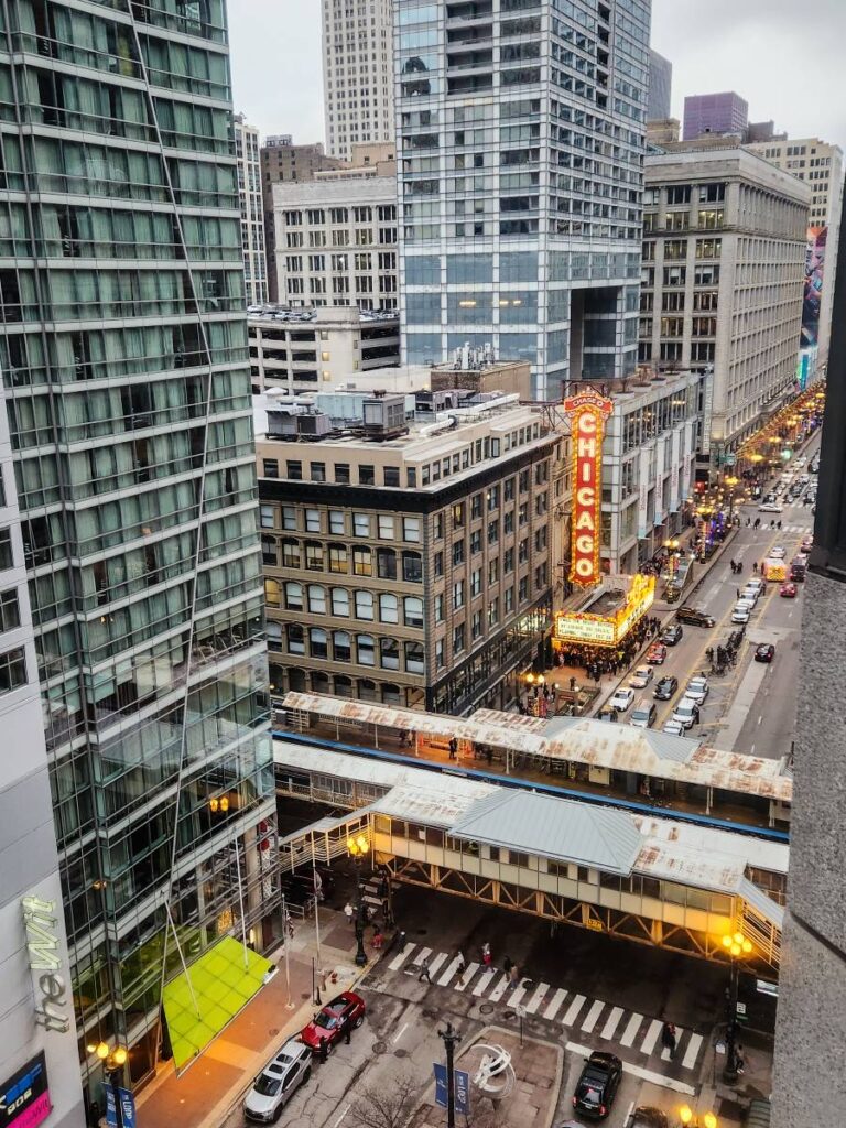 Street view of the Chicago Theatre, as seen from the Renaissance Chicago Downtown Hotel