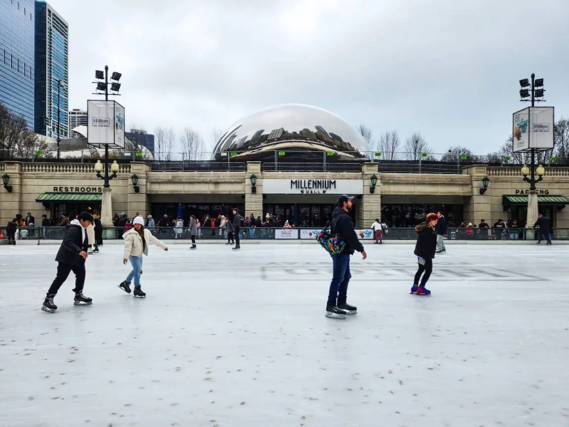 People ice skating in Millennium Park, one of the best Chicago winter date ideas